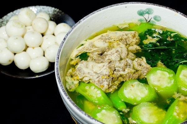 Canh cua mồng tơi -món canh dân dã miền Tây